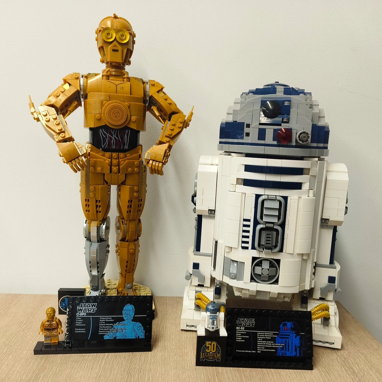 Star Wars JV C3PO and R2D2 Hot Toy UCS Star Battle C 3PO 75398 R2 D2 75308 Robot Union  Assemble Building Block Model For Holiday Birthday Christmas Gifts