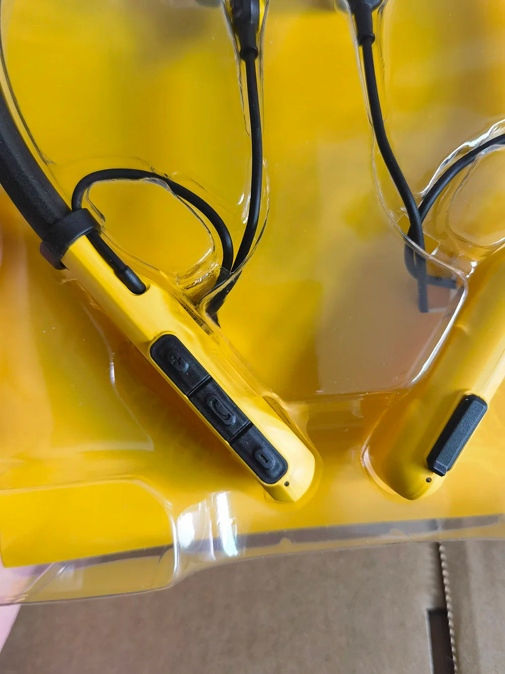 DEWALT Wireless Bluetooth Headphones Neckband Earphones with 15H Playtime