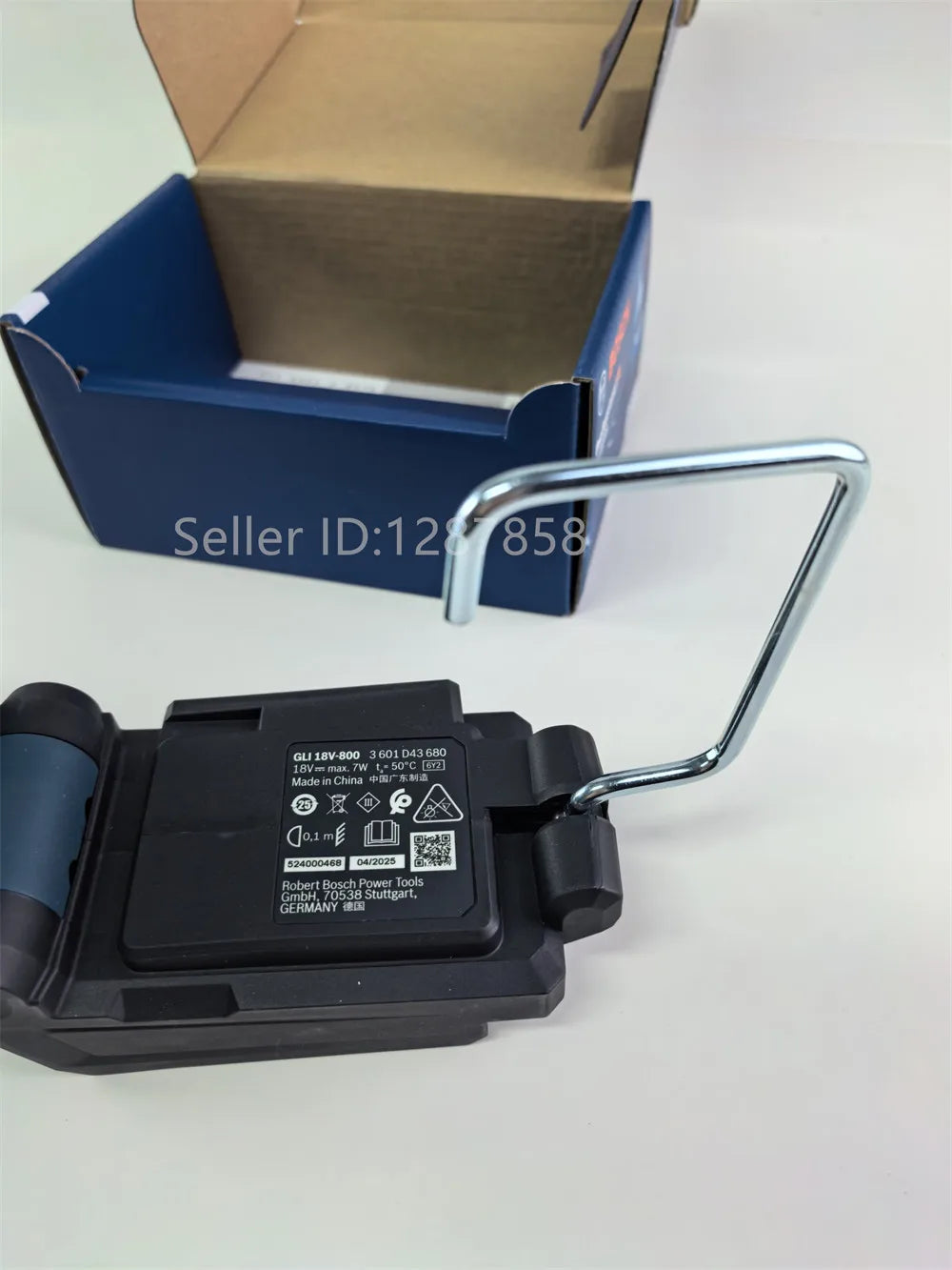 Bosch GLI18V-800 18V Lithium Battery Lamp Handheld 800 lumens Light 3 levels of brightness adjustment (without battery)